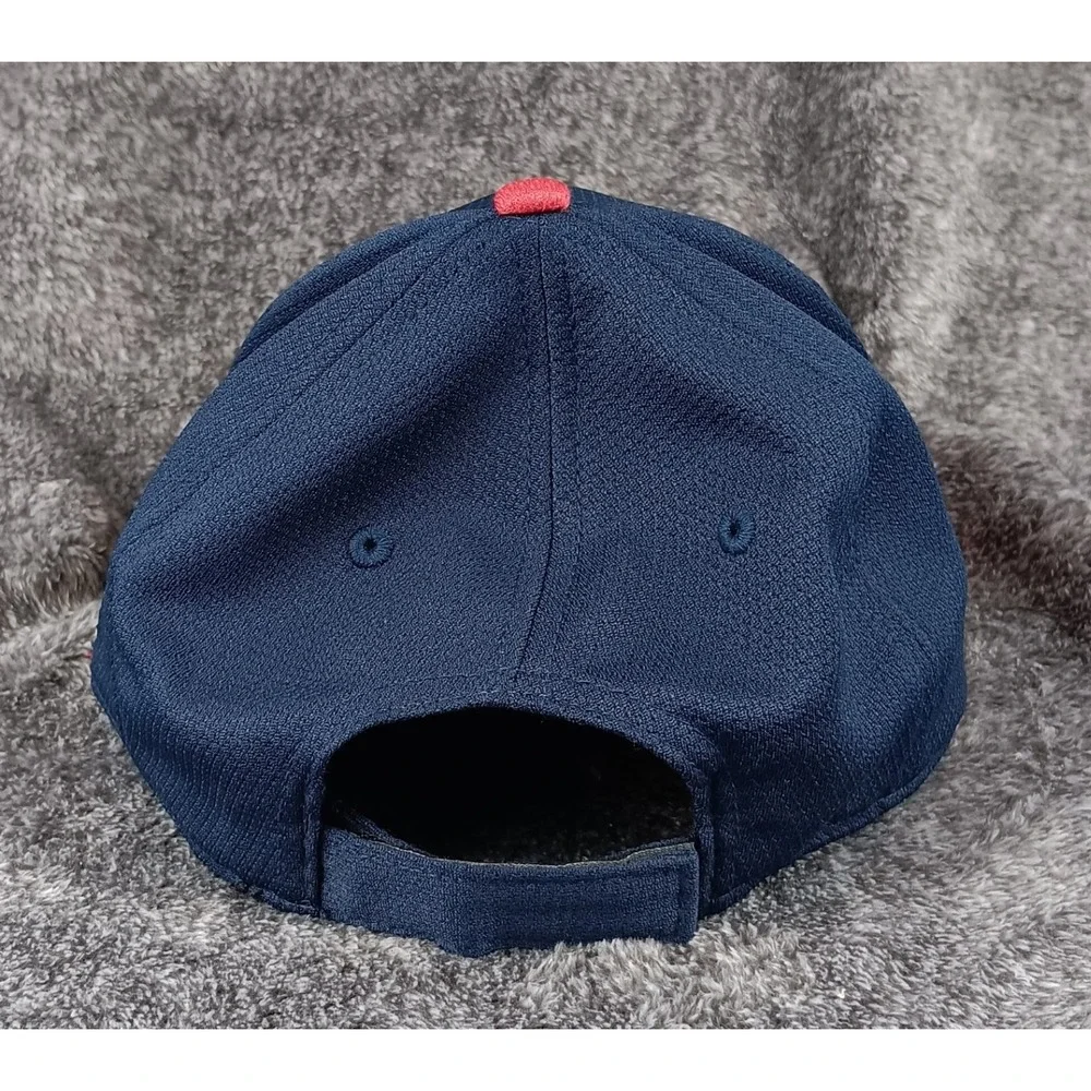 Atlanta Braves MLB Team MLB Flex Fit Baseball‎ Cap OSFM Navy Red